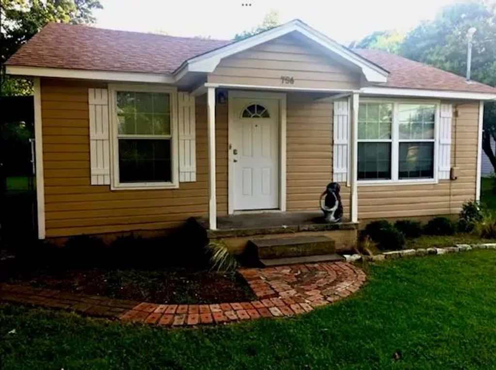 756 N Barton Street, Stephenville