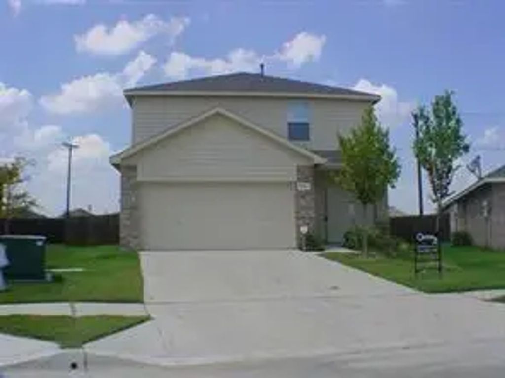 12161 Thicket Bend Drive, Fort Worth