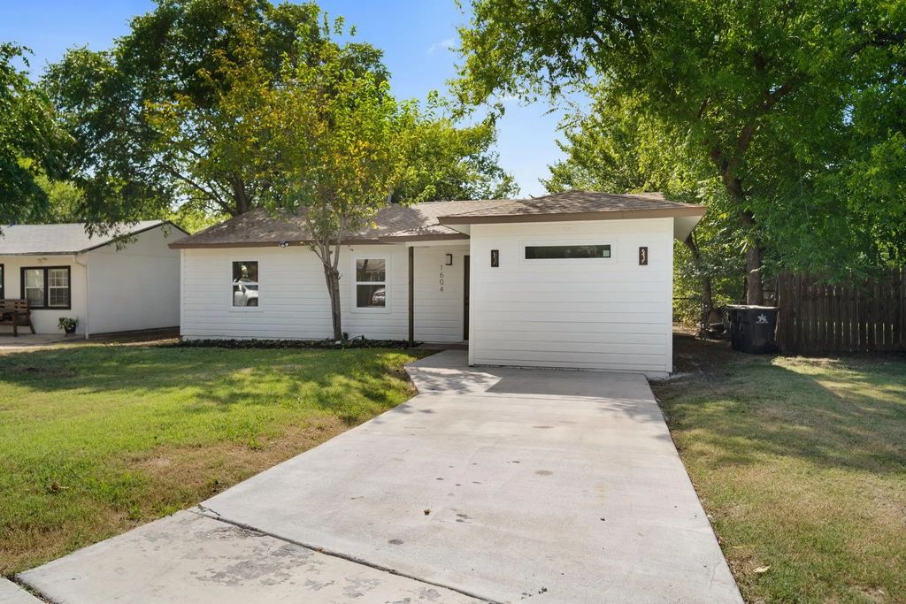 1604 Arbor, Arlington