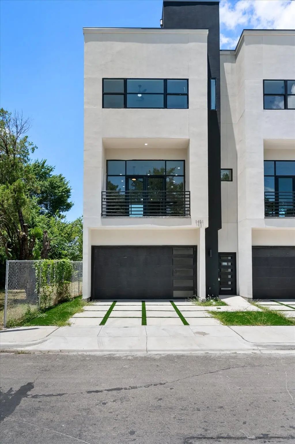 1475 Mckee Street 1451, Dallas