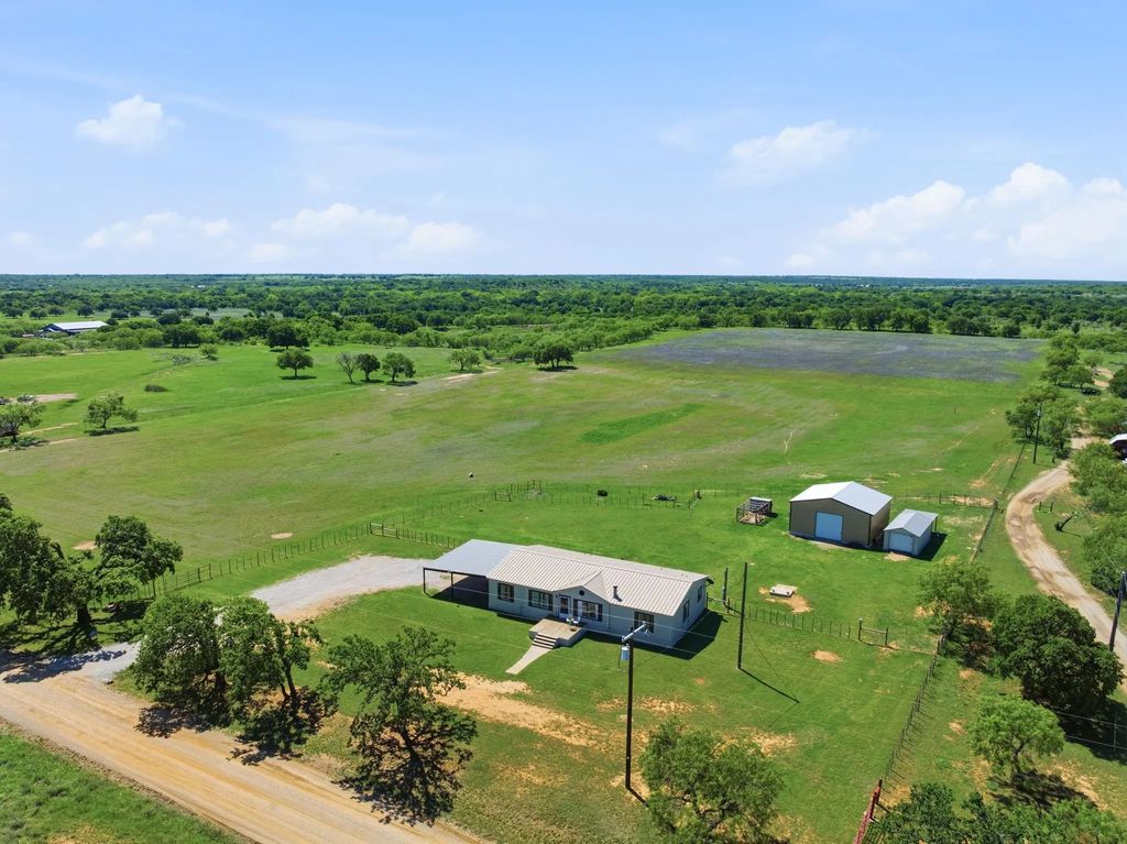 517 County Road 167, Eastland