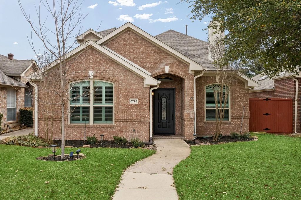 6728 Saddletree Trail, Plano
