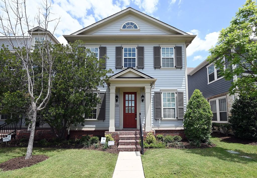 1021 Water Street, Carrollton