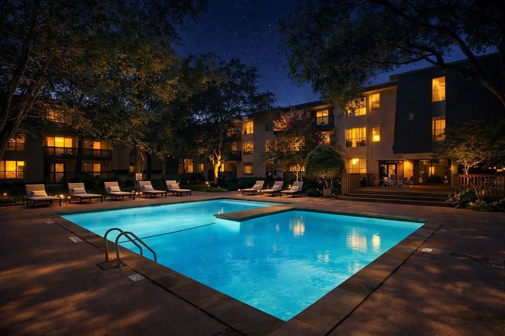 4851 Cedar Springs Road 383, Dallas