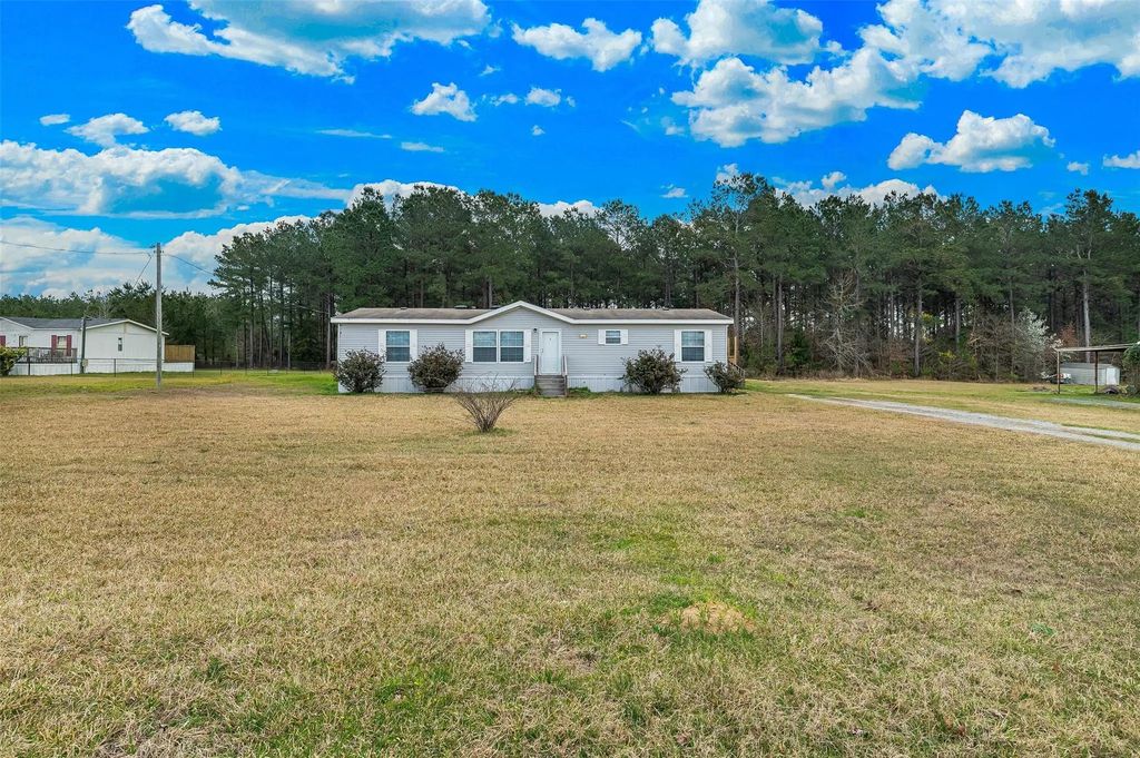 174 Cass Pvt Drive, Gloster