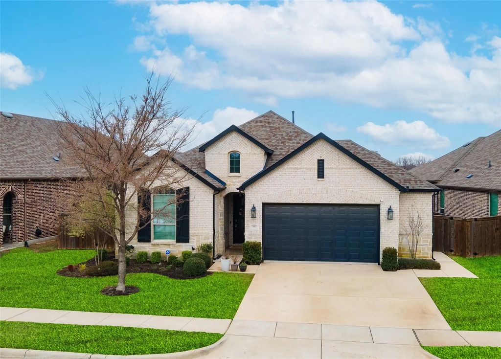 1401 Appaloosa Drive, Aubrey