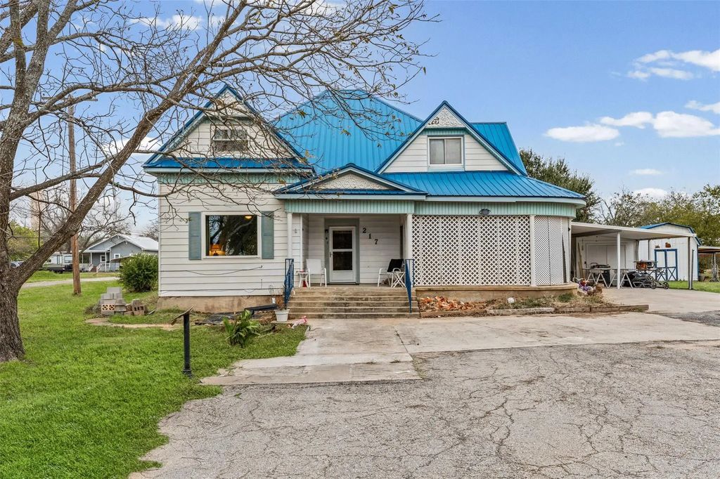 217 N 5th Street, Lott