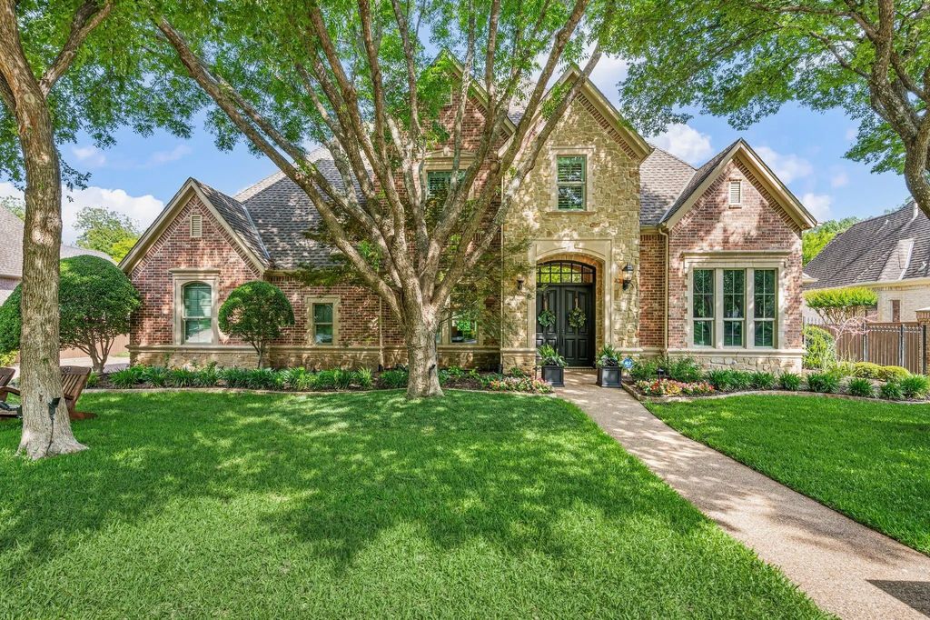 813 Independence Parkway, Southlake