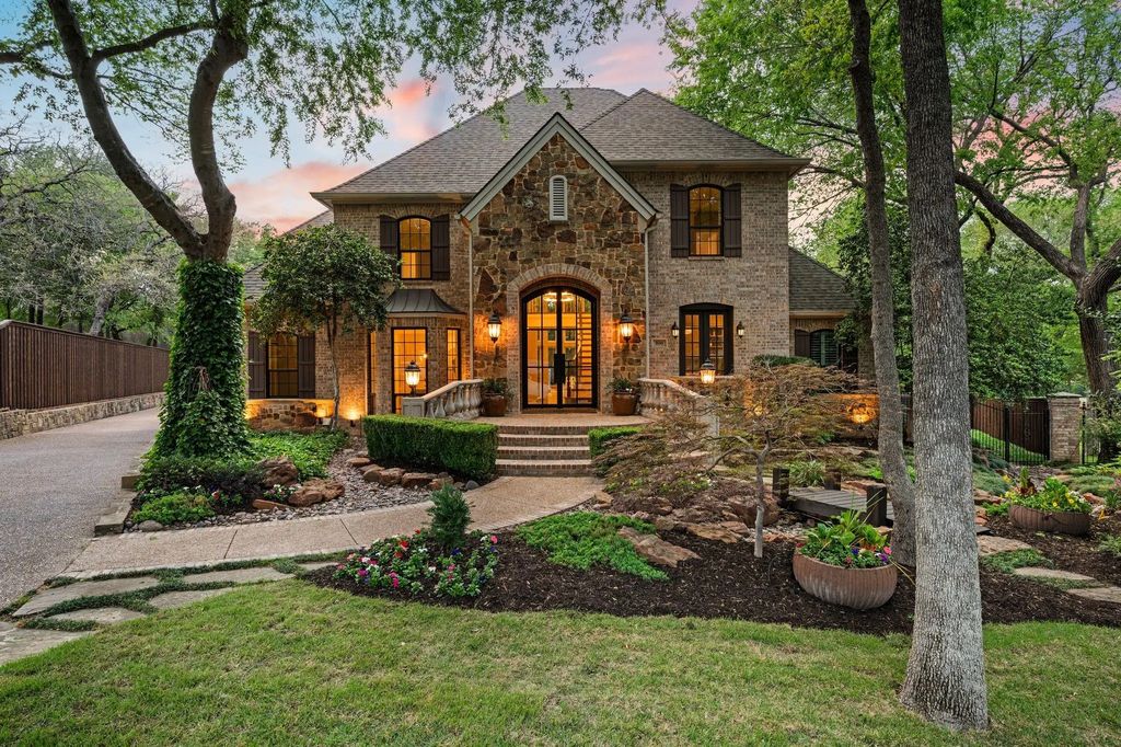 800 Huntington Court, Southlake