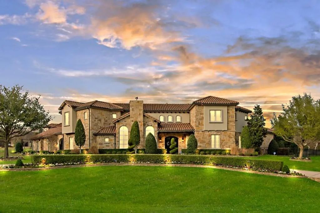 723 Bending Oak Trail, Fairview