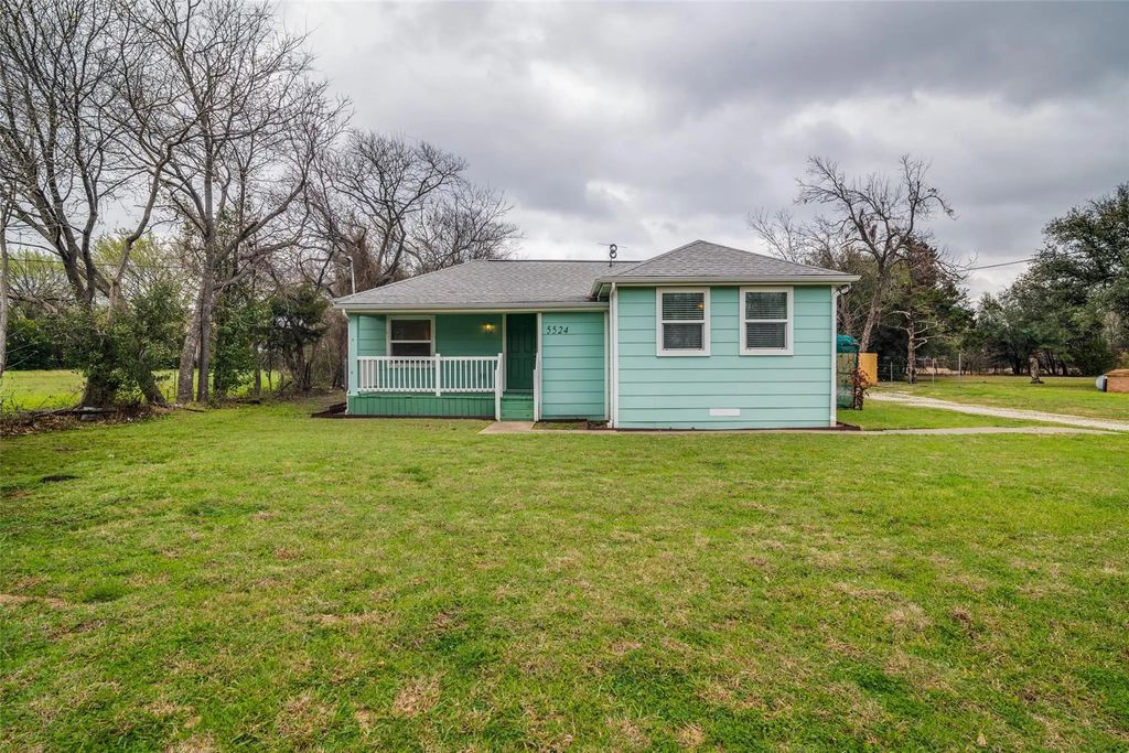 5524 Lyons Road, Garland