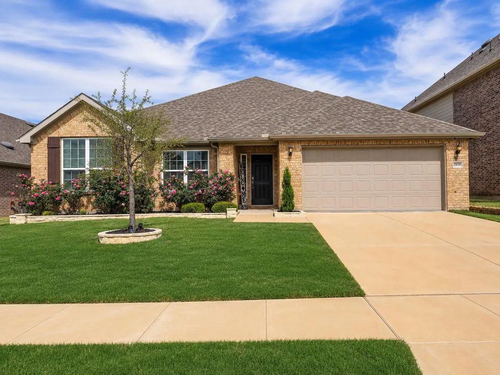 2809 Ranger Lane, Aubrey