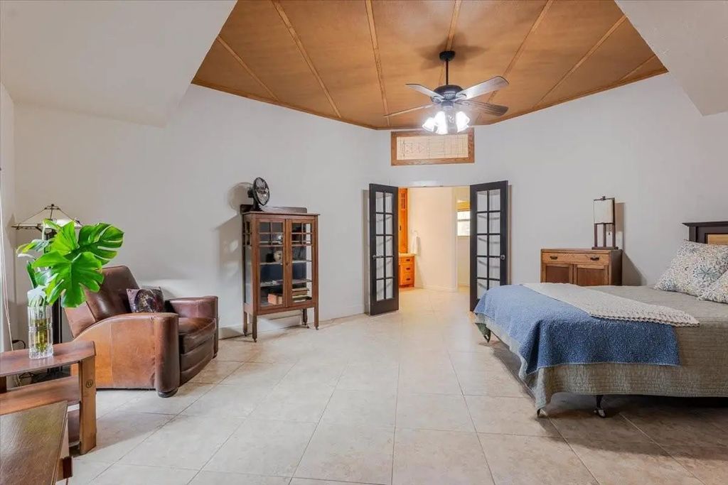 651 Spring Creek Parkway, Weatherford