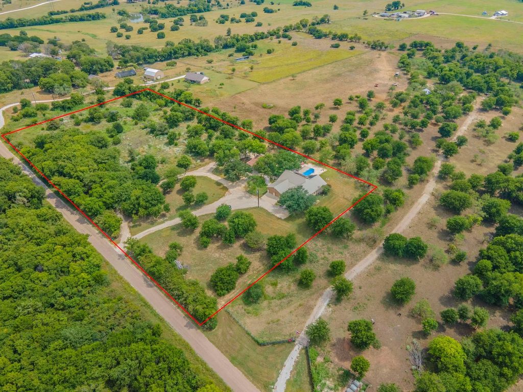 4869 W Big Elm, Moody