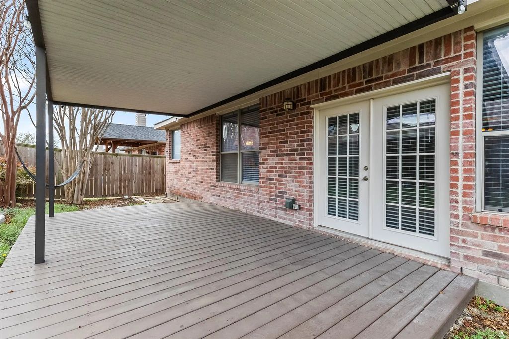 392 Elk Trail, Melissa