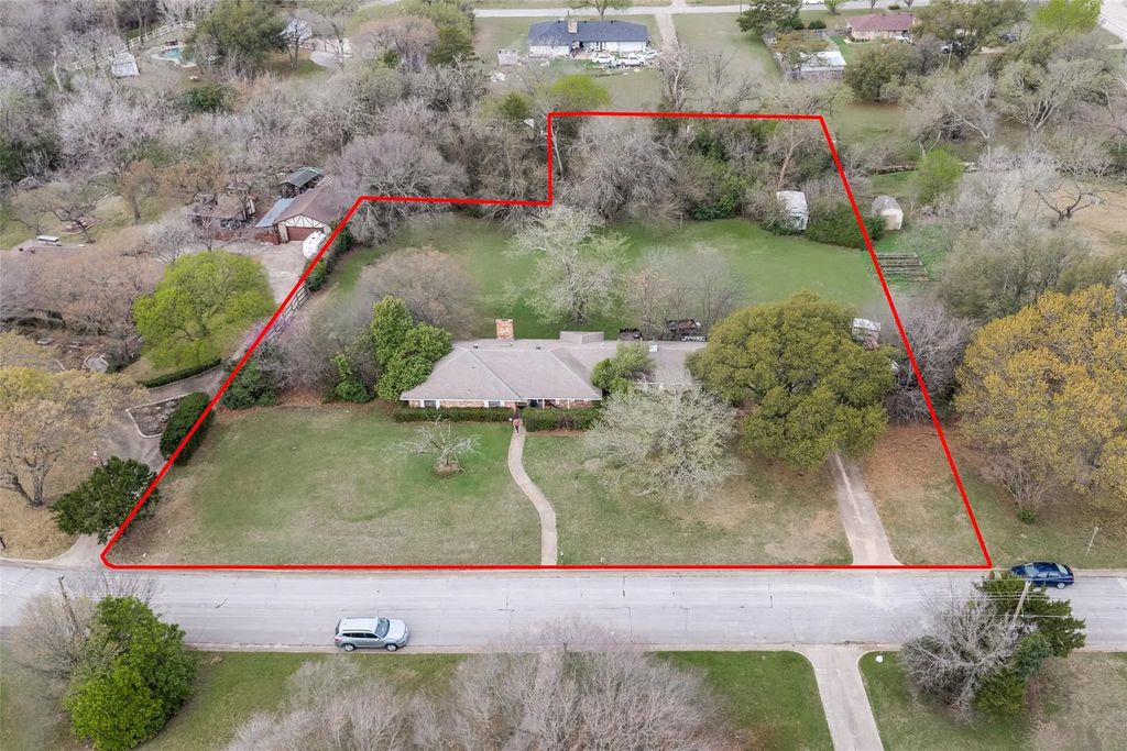 1007 Green Hills Road, Duncanville