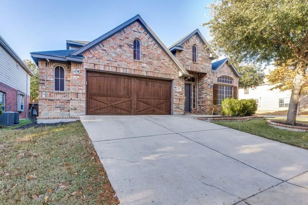 9129 Hawley Drive, Fort Worth
