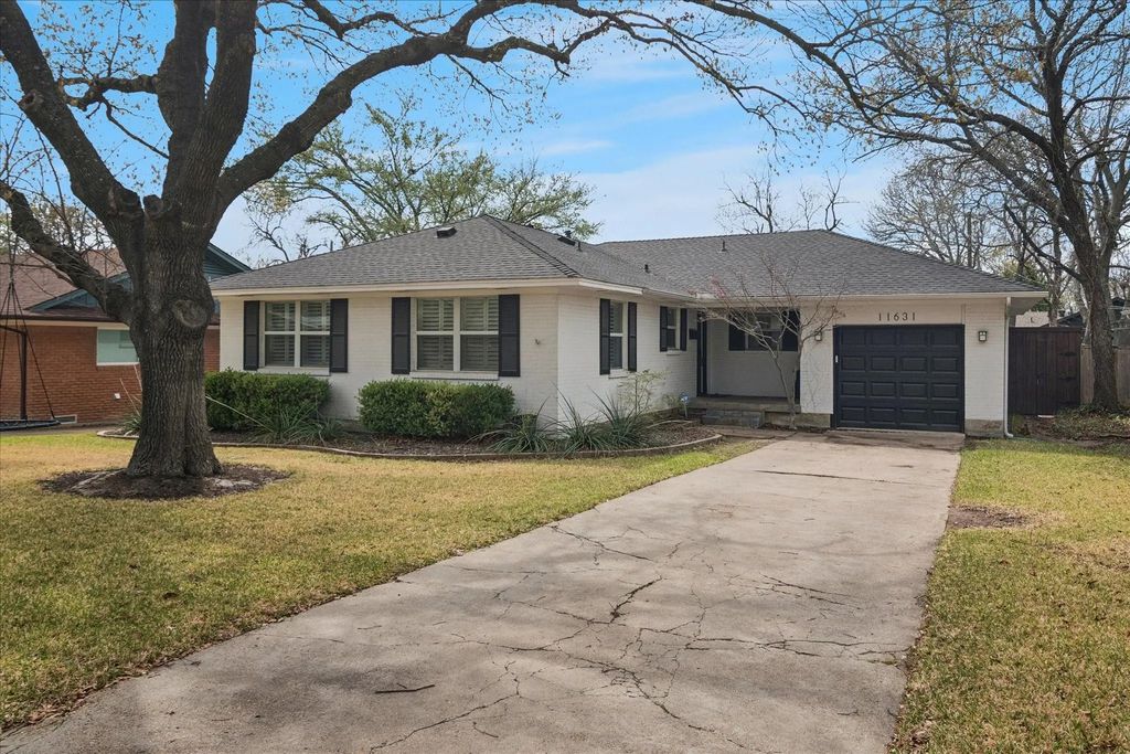 11631 Saxon Street, Dallas