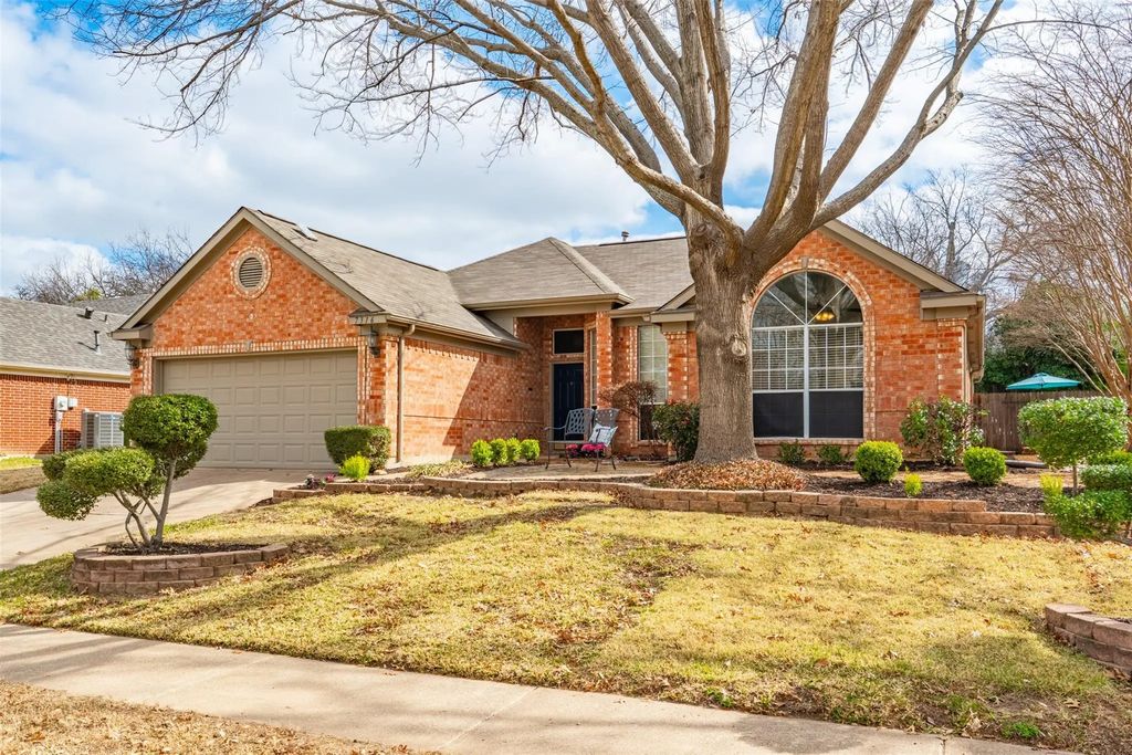 7316 Cross Keys Drive, North Richland Hills