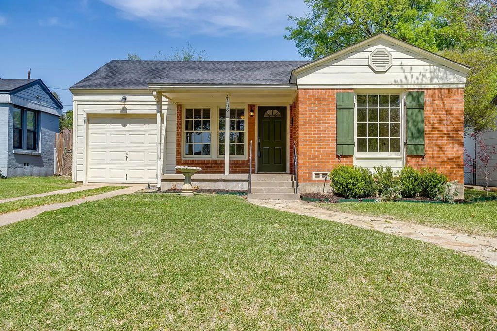 4308 Curzon Avenue, Fort Worth