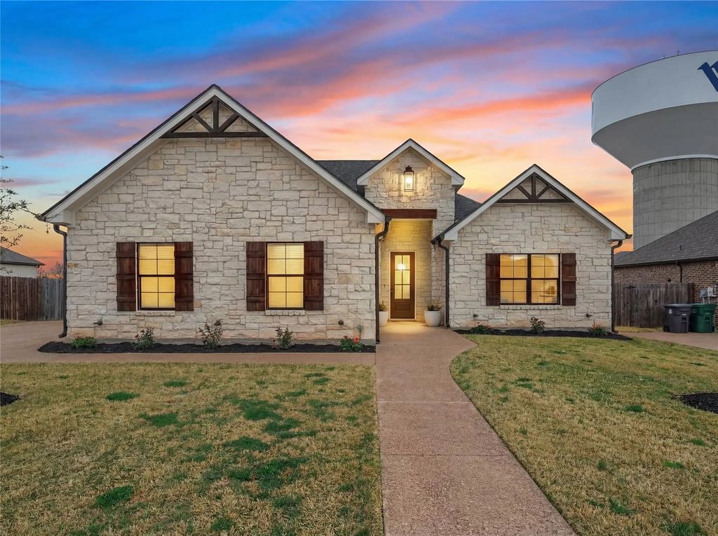 2304 Paddington Way, Waco