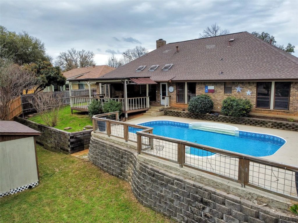 4011 Stonewick Drive, Arlington