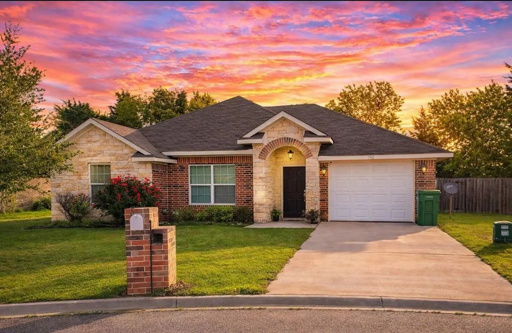 142 Tomahawk Drive, Waco