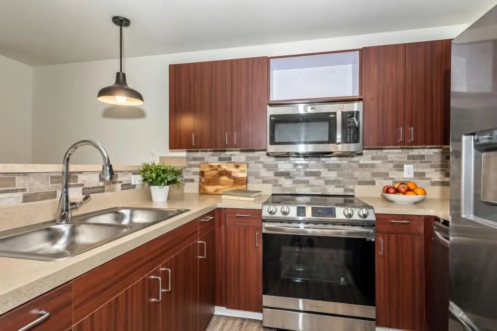 3022 Forest Lane 105, Dallas