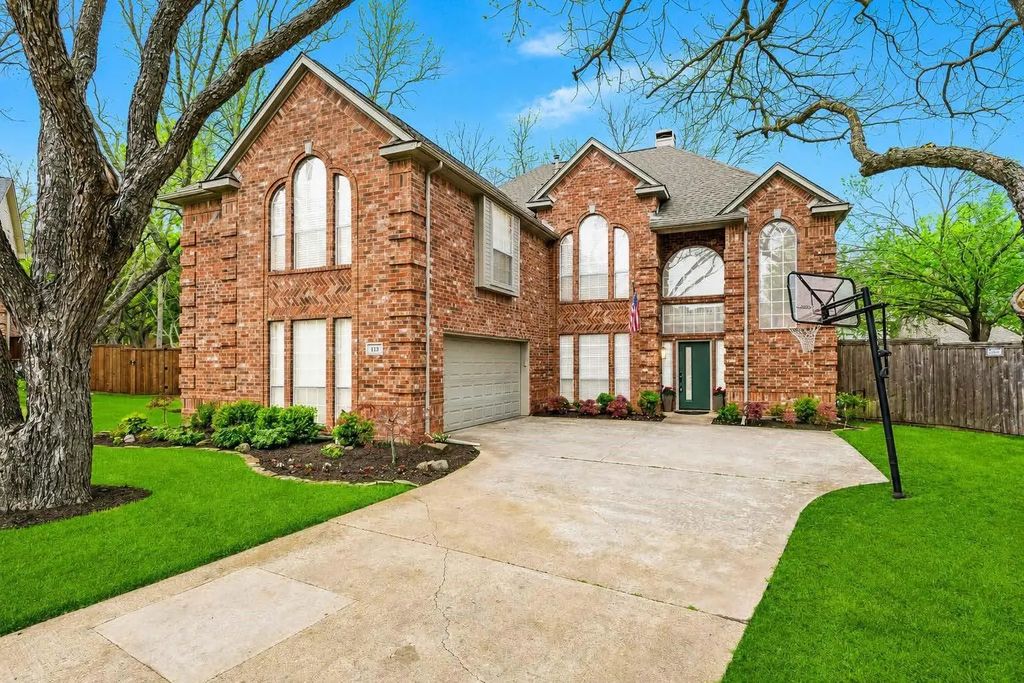 113 Lake Forest Court, Garland