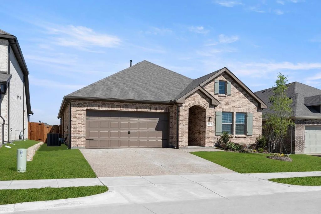 2412 Yaupon Way, Melissa