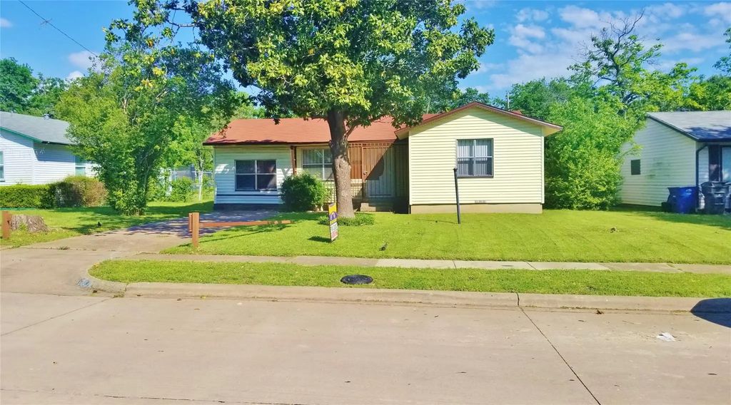 12116 Hoblitzelle Drive, Dallas