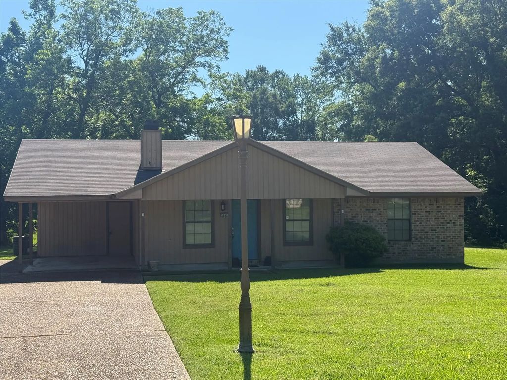 9445 Estes Lane, Bethany