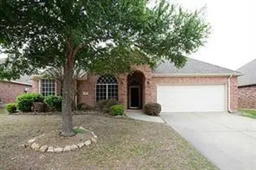 306 Sparrow Hawk, McKinney