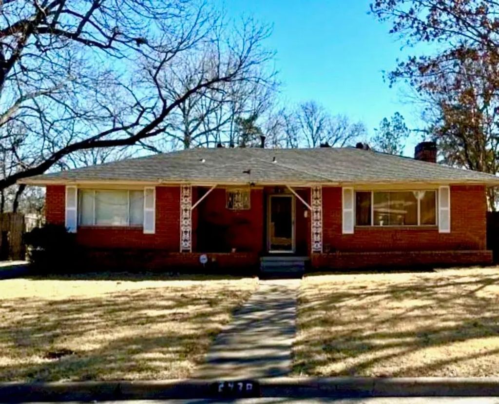 2438 Five Mile Circle, Dallas