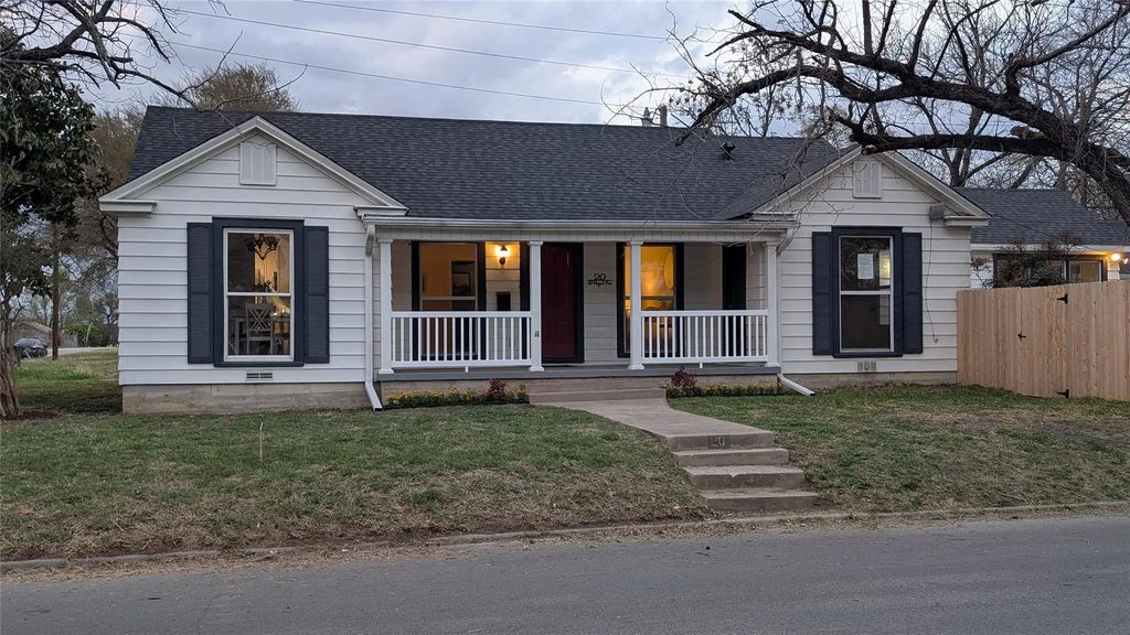 20 W Nugent Avenue, Temple