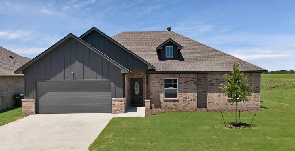 113 Panther Loop, Mabank