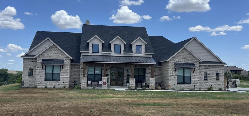 709 Nocona Drive, Aledo