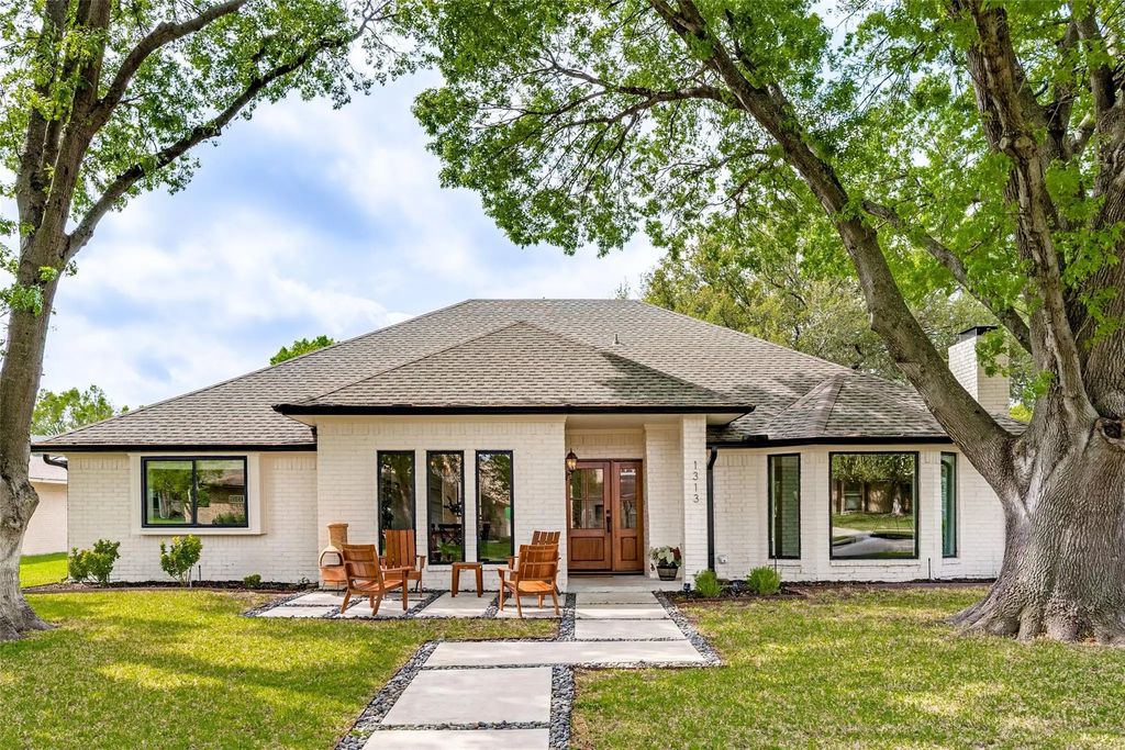 1313 Huntington Drive, Richardson