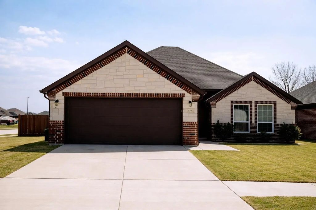 135 Kiowa Drive, Greenville