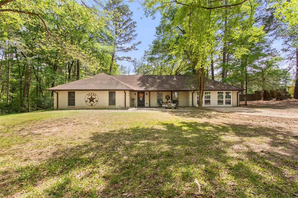 13302 County Road 2220, Whitehouse