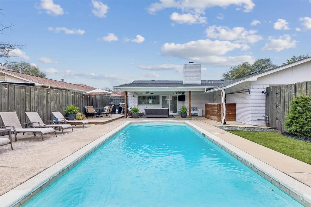 8533 Van Pelt Drive, Dallas
