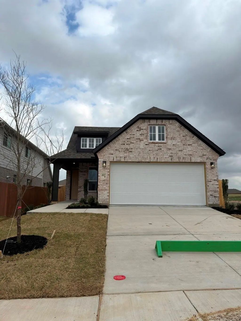 4017 Lakefield Drive, Heartland