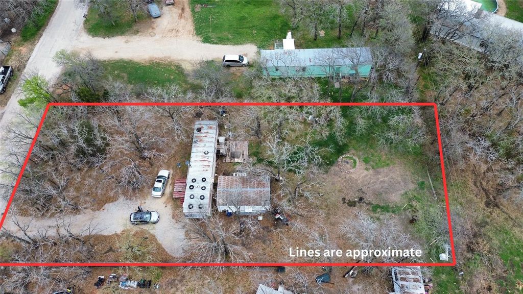 240 County Road 4847, Newark