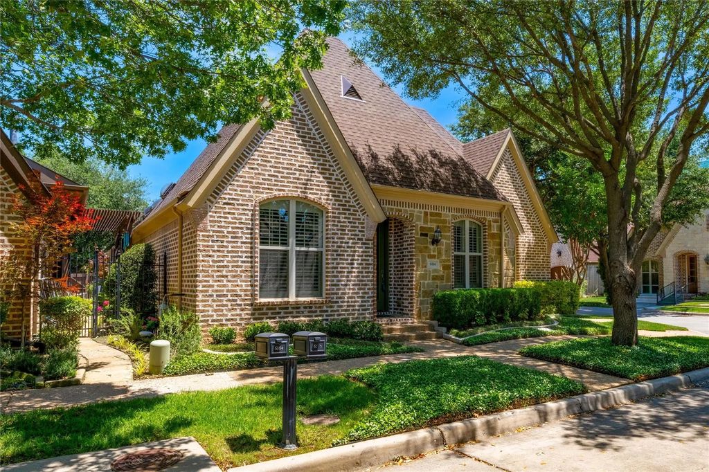 6166 Stapleford Circle, Dallas