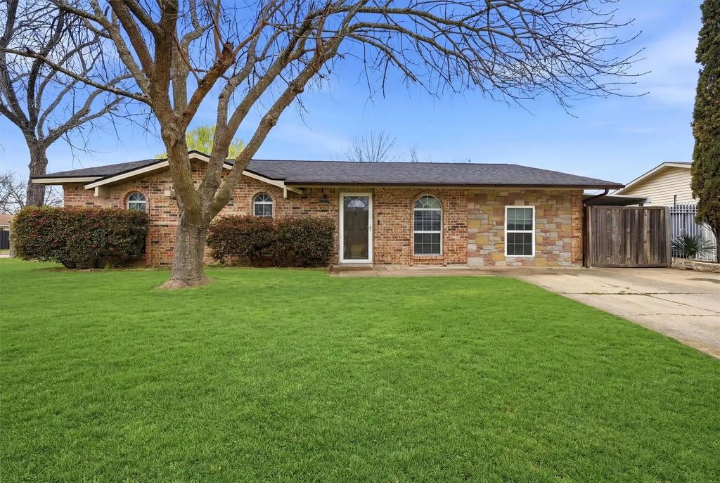 2401 Richmond Drive, Plano
