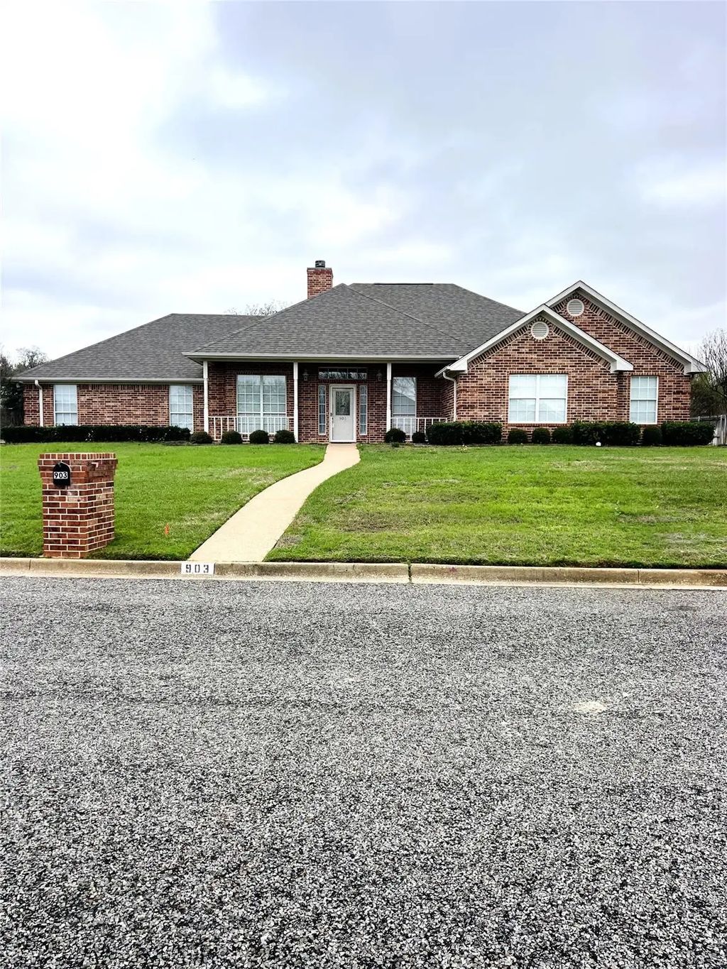 903 Van Winkle Circle, Athens