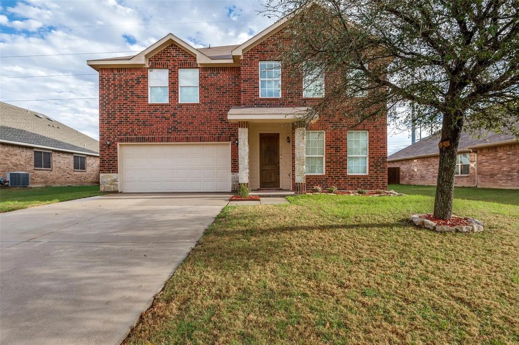 118 Pinto Drive, Waxahachie