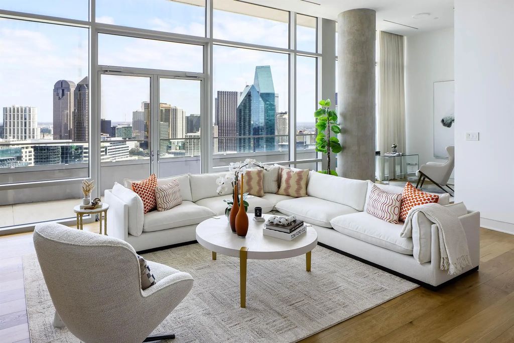 2430 Victory Park Lane 3203, Dallas
