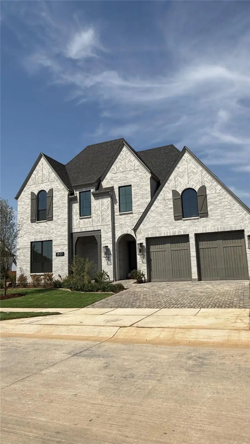 1837 Acoma Way, Bartonville