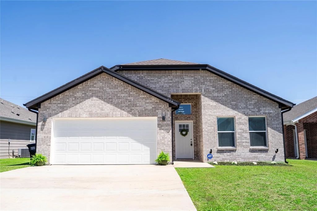 224 Marianne Circle, Sulphur Springs